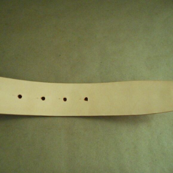 NWT KROCOA 100% Mandarin/Orange Crocodile Belt Silver Oval Buckle Size 32 - Picture 7 of 14